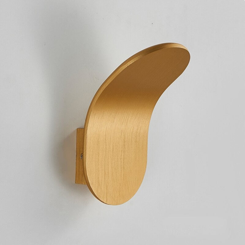 Exquisite Nordic Art Wall Light | Metal | 3.9″ × 6.7″ | Brick by Brick