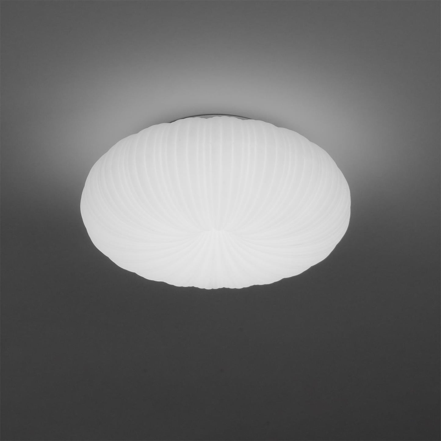 Robby Ceiling Lamp | 17.7" x 7" or 21.6" x 7.8" | Modern LED Design | Dimmable Options | Brick by Brick