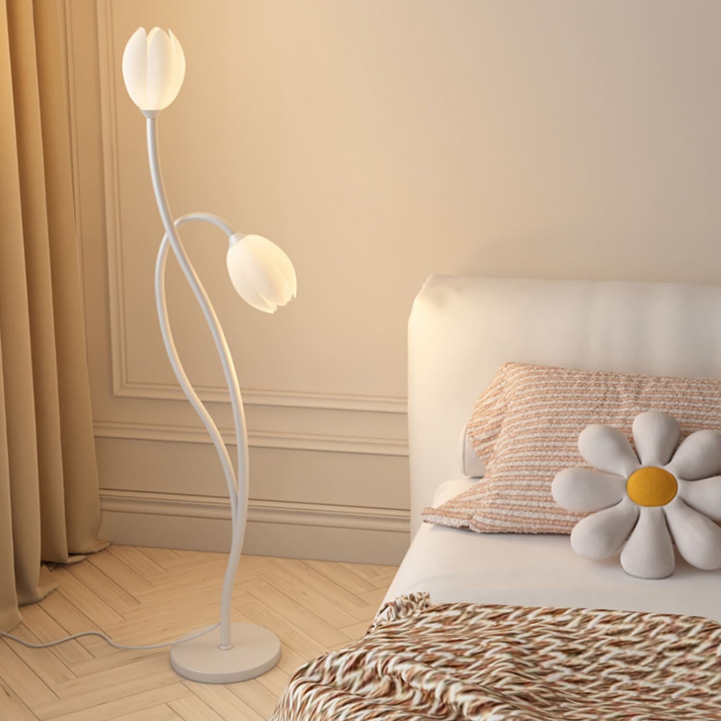 Manta Flower Floor Lamp | Modern Floor Lamp for Living Room | 56.3 Metal & Rotational Molding | Creative Ambiance | Brick by Brick London 1