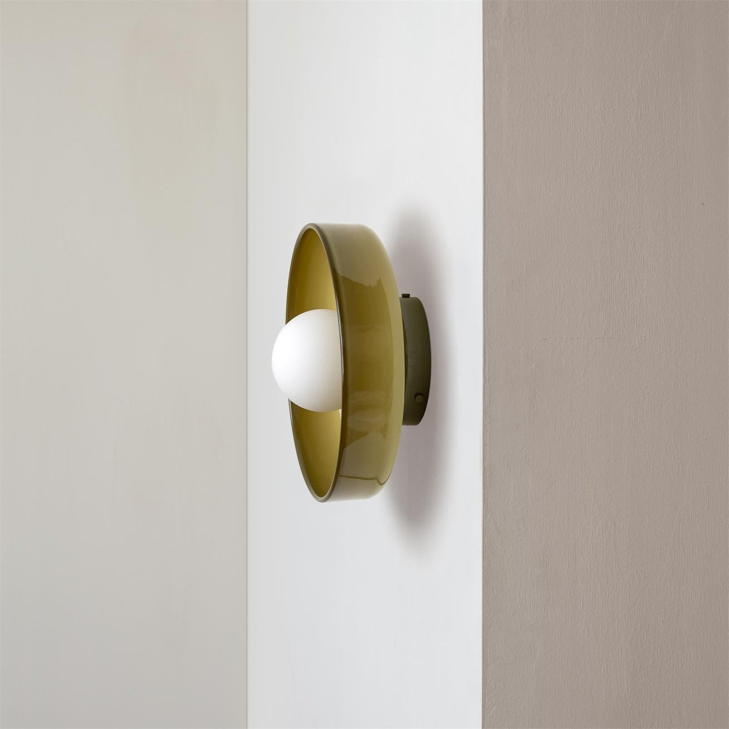 Modern Round Flush Mount Ceiling Light | Kitchen Illumination | Glass | 9.84 & 13.77 | Brick by Brick London
Contemporary Ceiling Light Fixture | Flush Mount Design | Glass | Ideal for Kitchen | 9.84 & 13.77 | Brick by Brick London 4