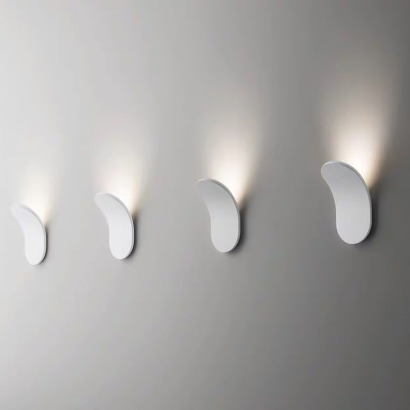 Exquisite Nordic Art Wall Light |  Metal | 3.9″ × 6.7″ | Brick by Brick