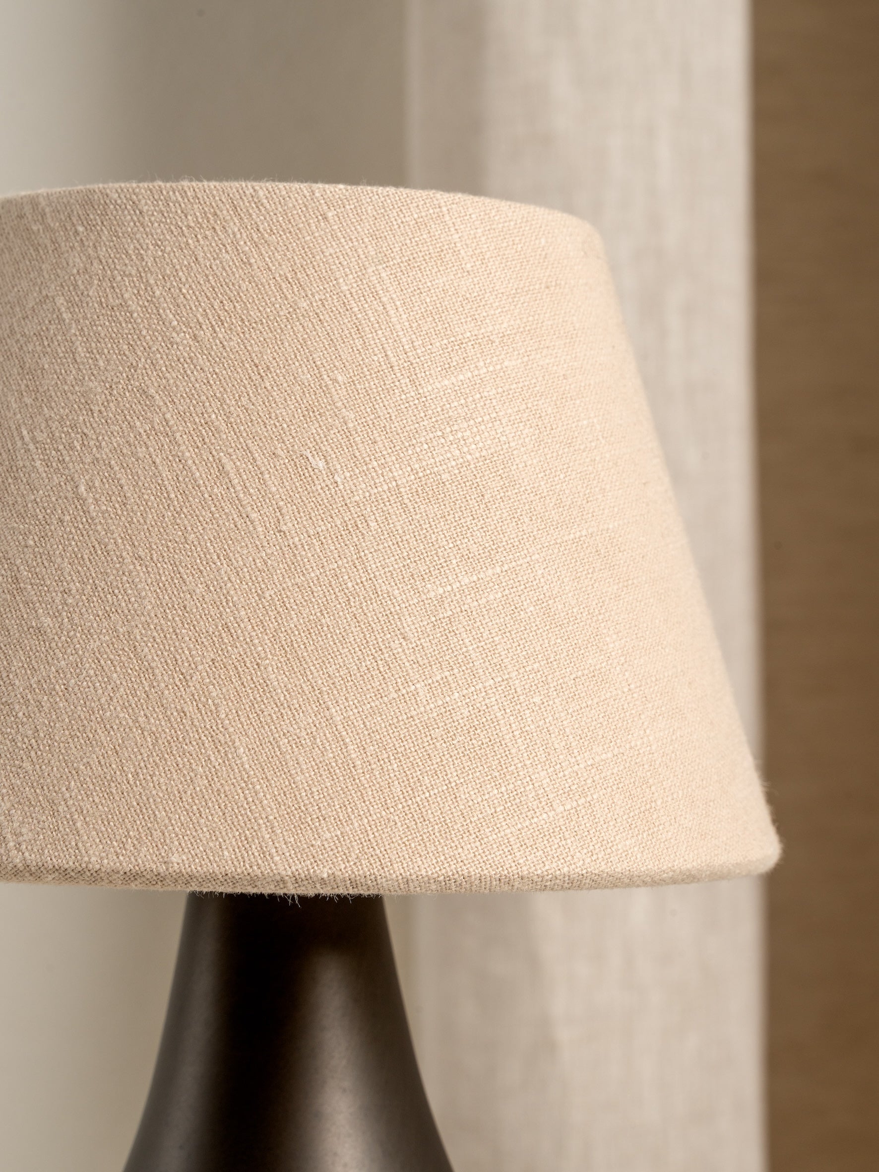 Cenare Rechargeable Table Lamp | Bronze & Linen | Portable Ambience Light | Touch Dimming | Brick by Brick London 4