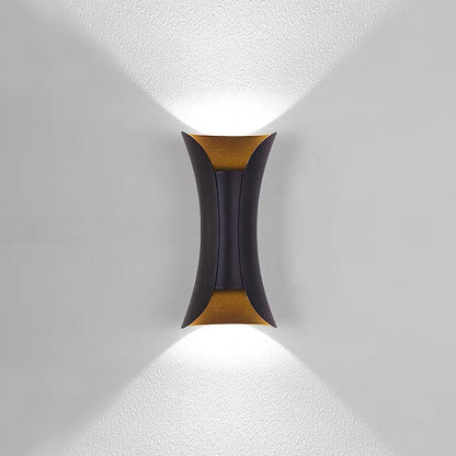 Waterproof LED Wall Lamp | 7.9–11.8 x 3.9–4.7 in | Aluminum & Glass | IP65 Rated Modern Outdoor Lighting | Brick by Brick