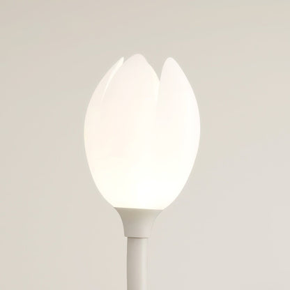 Manta Flower Floor Lamp | Modern Floor Lamp for Living Room | 56.3 Metal & Rotational Molding | Creative Ambiance | Brick by Brick London 8