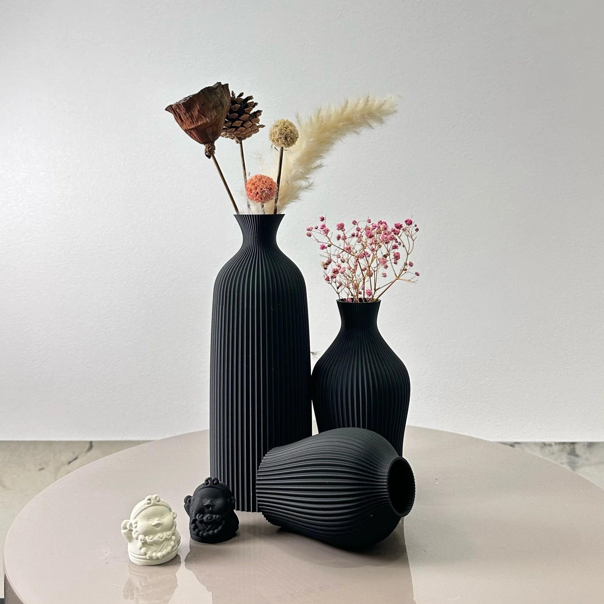 Vase Set – Ribbed Ceramic – Heights 10in, 8in, 6in – Ideal for Dried Florals or Standalone Decor 2