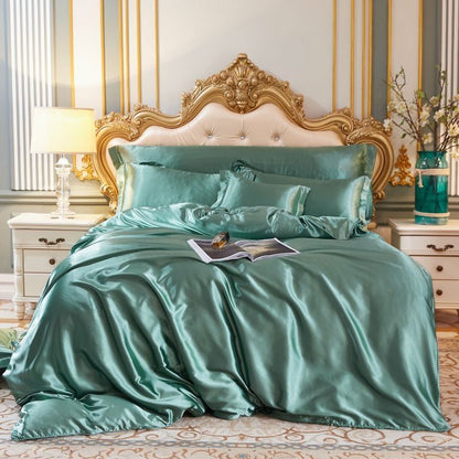 Luxury Silk Bedding Set | 47.2 - 70.9 in | 100% Pure Silk 4-Piece Collection | Soft Breathable Bed Linen | Brick by Brick