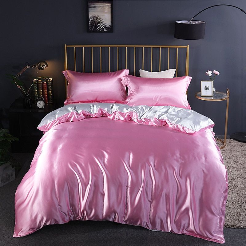 Luxury Silk Bedding Set | 47.2 - 70.9 in | 100% Pure Silk 4-Piece Collection | Soft Breathable Bed Linen | Brick by Brick